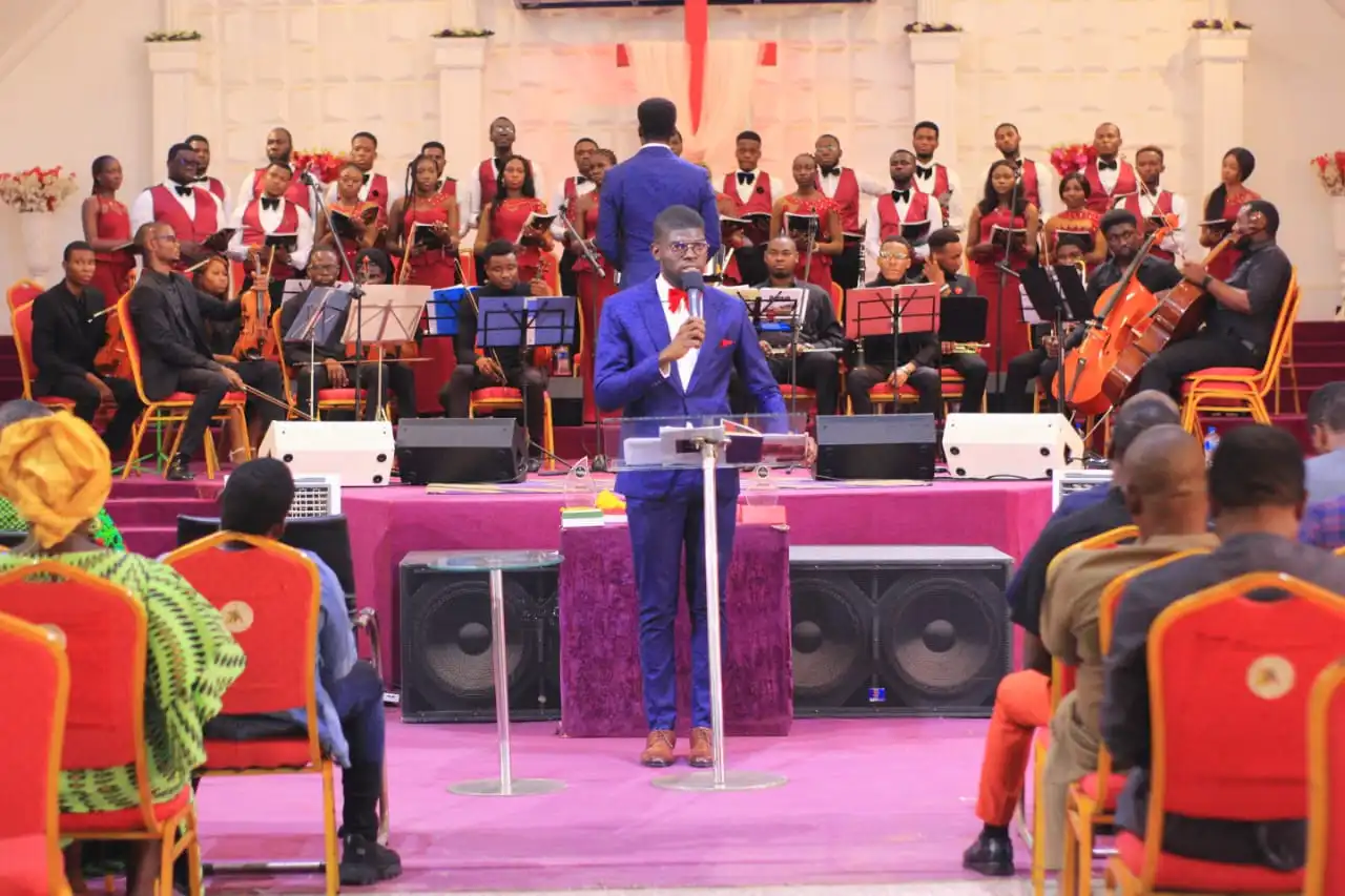 Benin Chorale performance